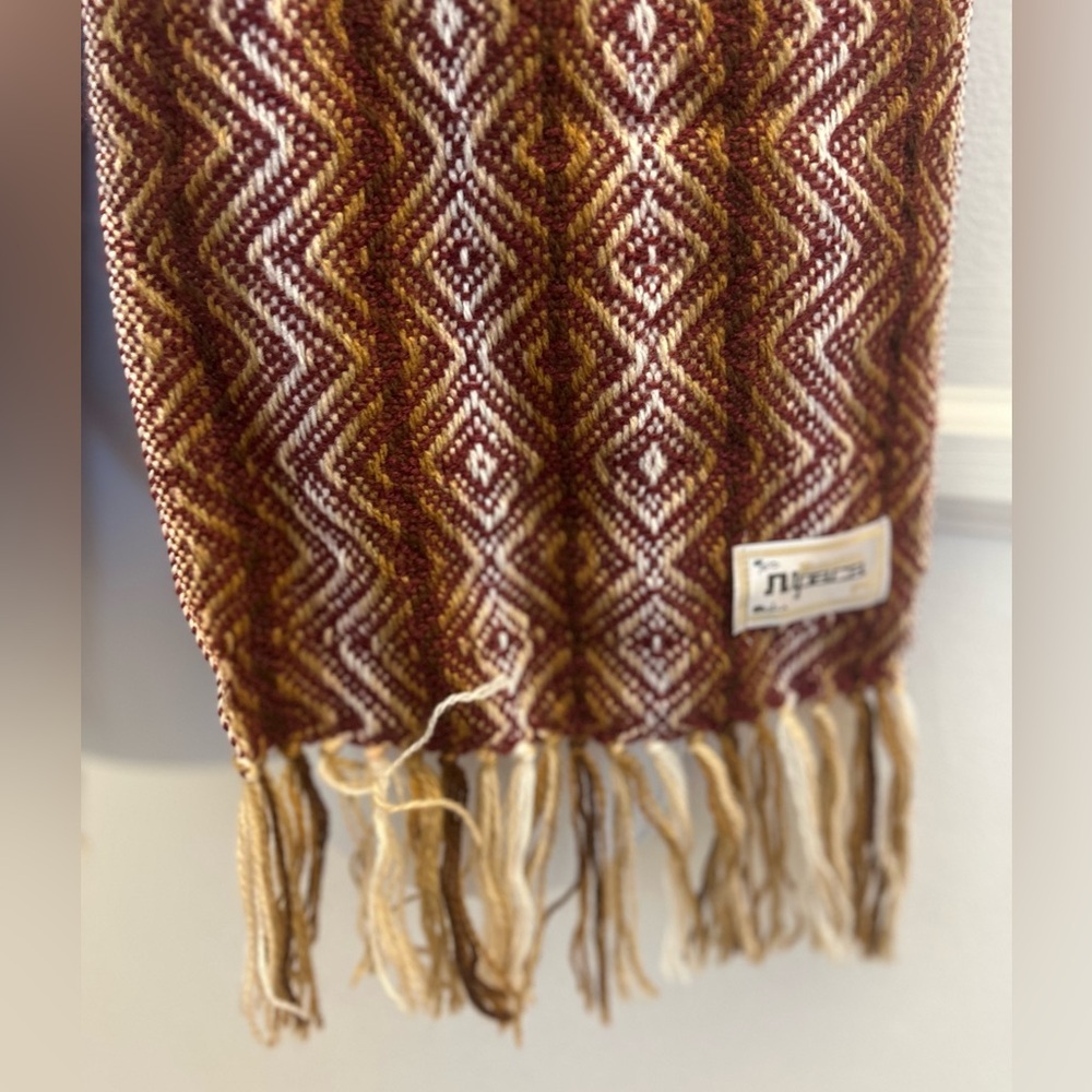 Scarf - Picture 3 of 6